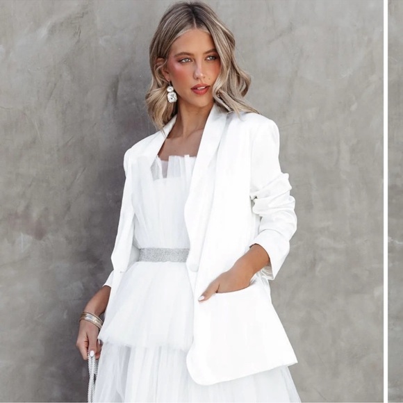 Vici Jonelle Pocketed Satin Blazer NWT Sz XL - Picture 9 of 16